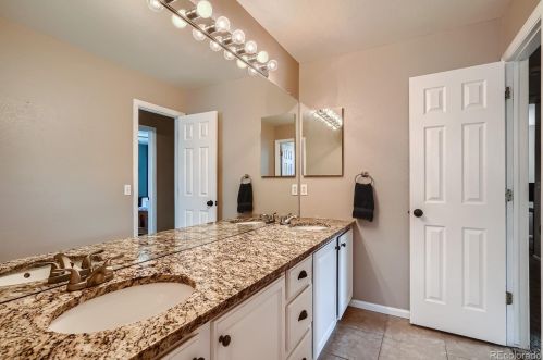 15593 Greenstone Cir, Parker CO 80134-3590 exterior