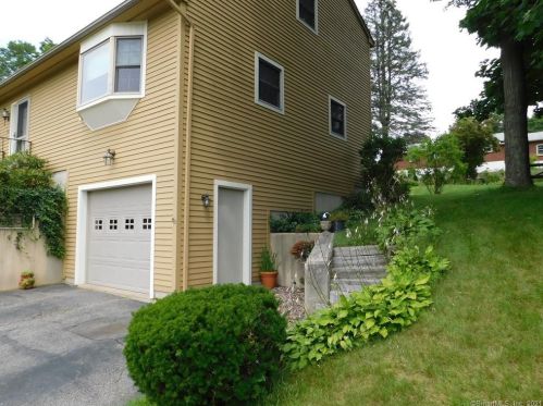 52 Santa Maria Dr, Torrington, CT 06790-5949