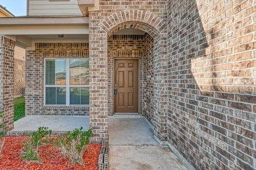 16852 Tableland Trl, Conroe TX  77385-2010 exterior