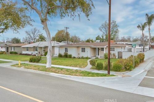 333 7th St, Upland, CA 91786-7155