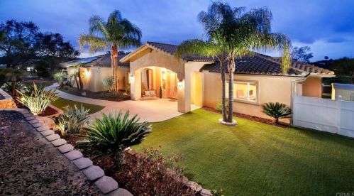 29342 Mister B Pl, Valley Center, CA 92082-5881
