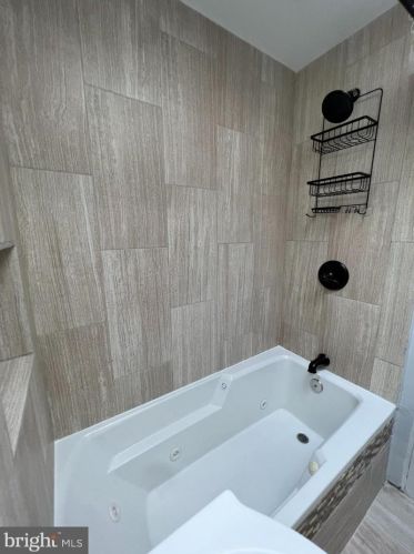 6445 Marsden St, Philadelphia PA 19135-2706 exterior