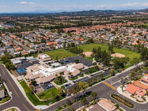 8 Dorchester, Irvine CA  92620-2614 exterior