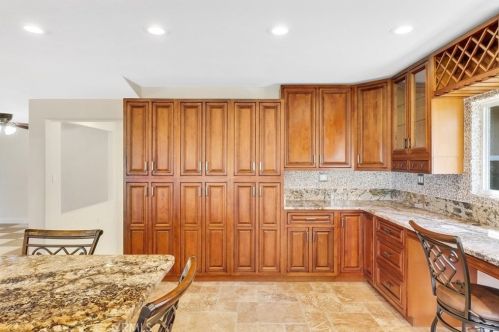 473 Country Hill Rd, Anaheim CA  92808-1353 exterior