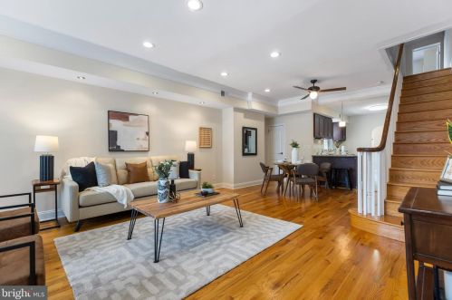 1914 12th St, Philadelphia, PA 19148-2210