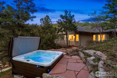 500 Timber Ln, Boulder CO  80304-0484 exterior