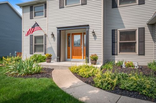 1901 Hampton Ct, Plainfield, IL 60586-9793