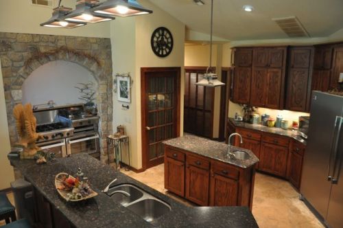 18800 Wilshire Blvd, Jones, OK 73049-5903