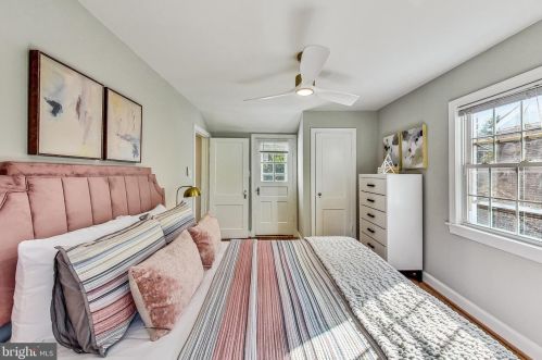 110 Granville Dr, Silver Spring MD 20901-3104 exterior