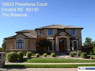 16823 Pasadena Ct, Omaha, NE 68130-2251