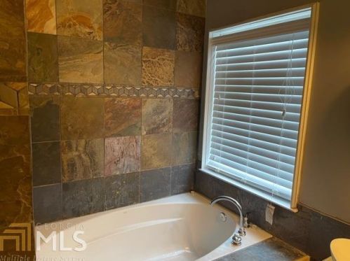 1428 Gates Cir, Atlanta GA  30316-4096 exterior