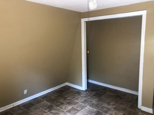 2711 Valleydale Dr, Conyers GA  30012-2716 exterior