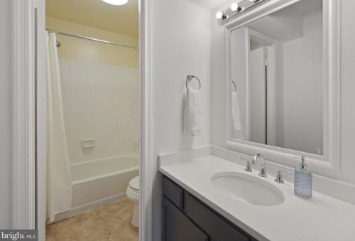 1653 Hugo Cir, Silver Spring MD  20906-5922 exterior