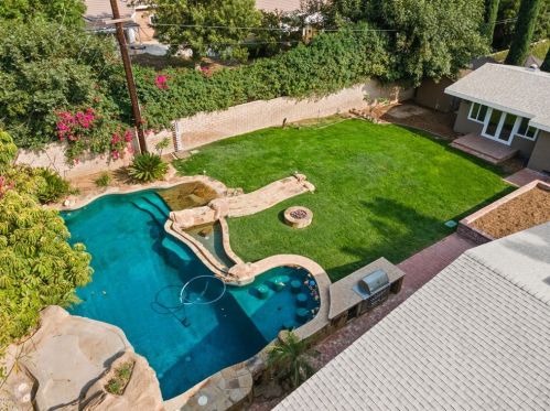 3394 Los Nogales Rd, Simi Valley, CA 93063-1102