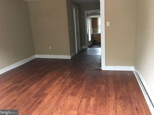 28 Filbert St, Lancaster, PA 17603-3618