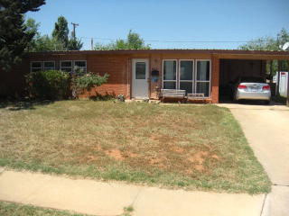 615 Rice Dr, Andrews, TX 79714-3814