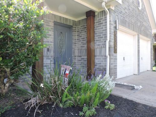 4325 Egret Dr, Taylor Lake Village, TX 77586-2566