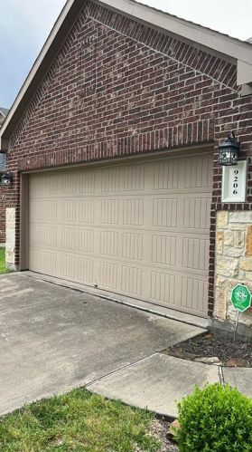 9206 Cavalier Ln, Richmond TX  77469-1788 exterior