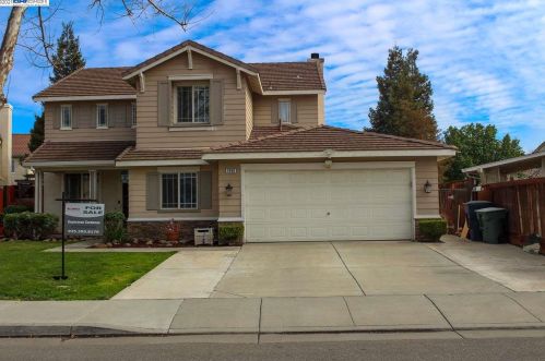 1990 Bridle Creek Cir, Tracy, CA 95377-0204