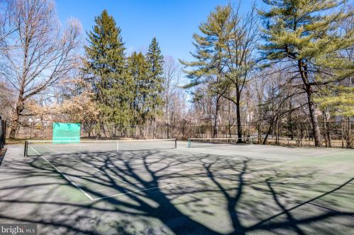 405 Pershing Dr, Silver Spring MD 20910-4341 exterior