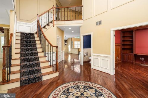 3 Renfield Dr, Princeton, NJ 08540-6264