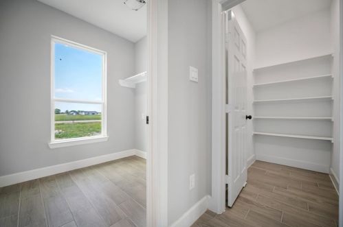 620 Longhorn Trl, Angleton TX 77515-9623 exterior