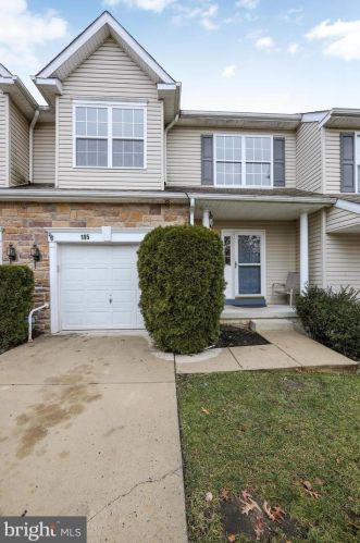 195 Hidden Dr, Blenheim, NJ 08012-4431