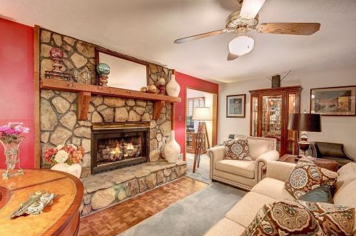 125 Oak Leaf Dr, Stockbridge GA  30281-4998 exterior
