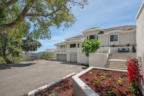 14520 Deer Park Ct, Los Gatos, CA 95032-6620