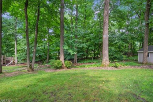 40 Lake Shore Dr, Dover NJ  07803-2936 exterior