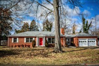 104 Timothy Ln, Clinton, TN 37716-2838