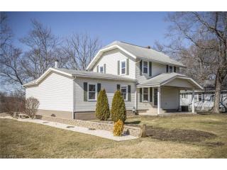 2211 Vorys Ave, Massillon OH  44647-7548 exterior