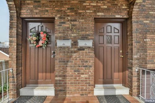 147 Sherman Pl, Outwater, NJ 07026-1548