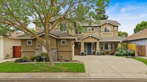 2701 Ashbrook Dr, Modesto, CA 95355-8452