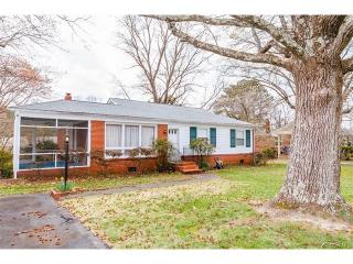 9 Eisenhower Dr, Richmond, VA 23227-2031