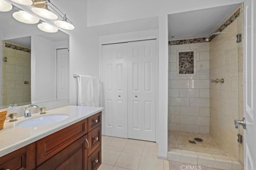 4266 Spencer St, Torrance CA  90503-2444 exterior