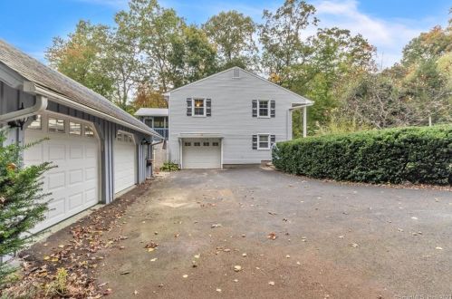 30 Ludwig Rd, Ellington, CT 06029-2706
