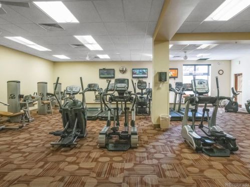 13991 Marina Dr, Aurora CO 80014-3700 exterior