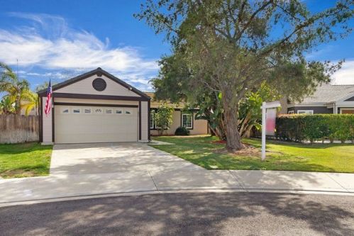 4467 Bermuda Dunes Pl, Oceanside, CA 92057-5006