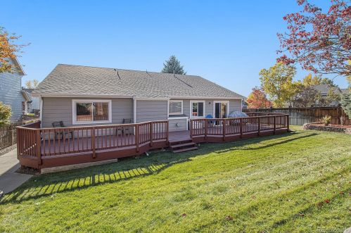 19901 Tufts Dr, Aurora CO 80015-3481 exterior