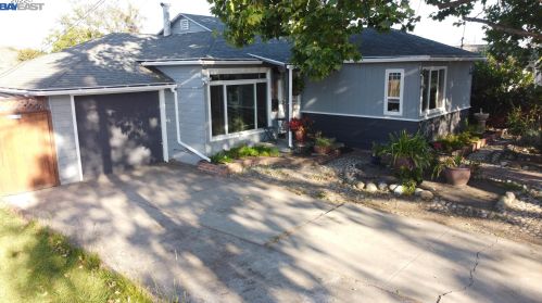 21136 Dawe Ave, Hayward, CA 94546-5756
