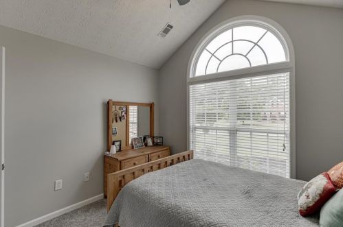 246 Blue Grass Dr, Jefferson GA  30549-8314 exterior