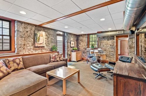 854 Highland Ter, Atlanta GA  30306-3412 exterior