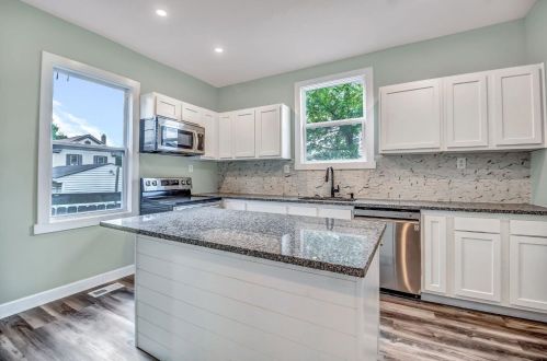 3705 Everett Ave, Cincinnati OH  45211-5506 exterior