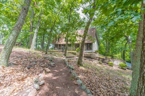 1241 Blackjack Ct, Marietta, GA 30062-3005