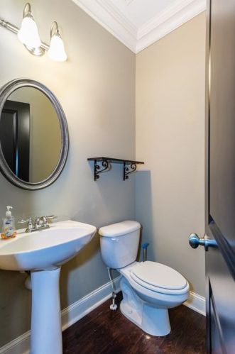 7060 Elmwood Ridge Ct, Atlanta GA  30340-1873 exterior