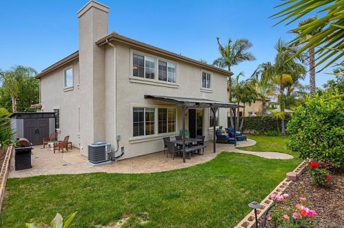 1058 Bells Dr, Oceanside, CA 92057-1922