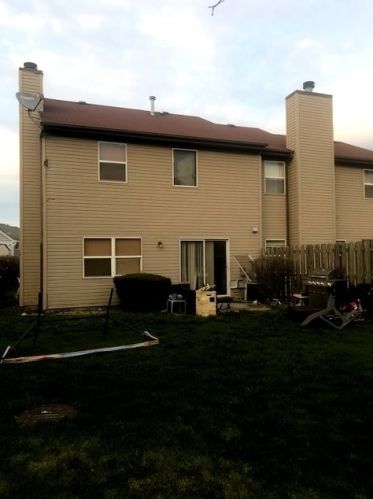 470 Minnesota Cir, Carol Stream IL  60188-9218 exterior