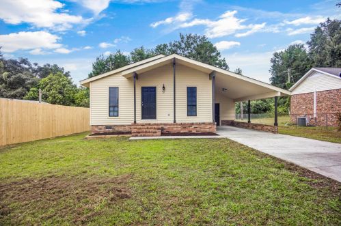 51 Azalea St, Barnwell, SC 29812-1736