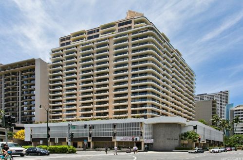 1860 Ala Moana Blvd, Honolulu HI  96815-1602 exterior